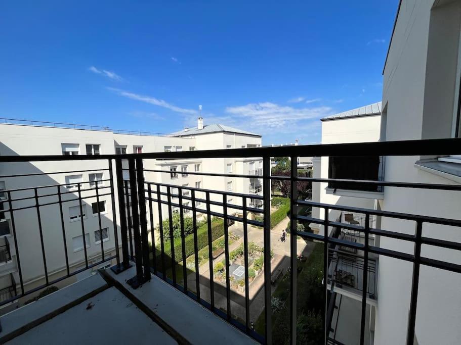 Appartement Emplacement Ideal De Disney A Paris Serris Exterior photo